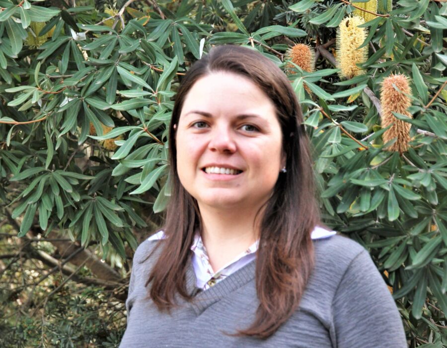 Associate Professor Larissa Schneider
